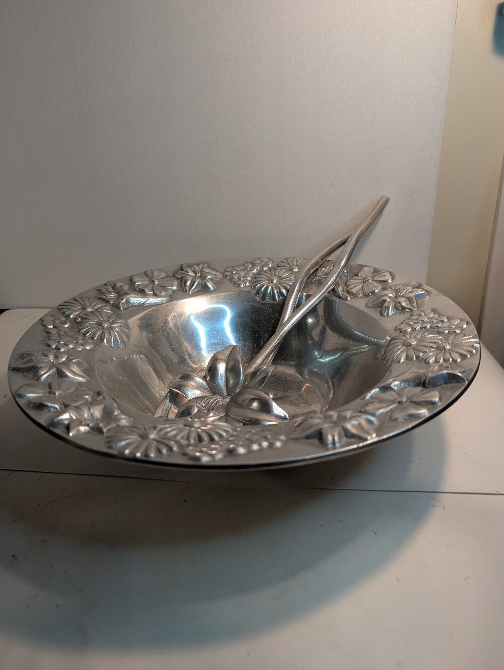 1991 Mariposa Pewter Floral Bowl, 1992 Tulip Spoon, Vintage Elegance Serving Set